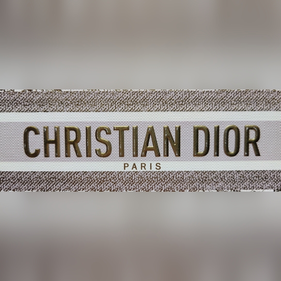 DIOR Gift Box - Picture 11 of 12